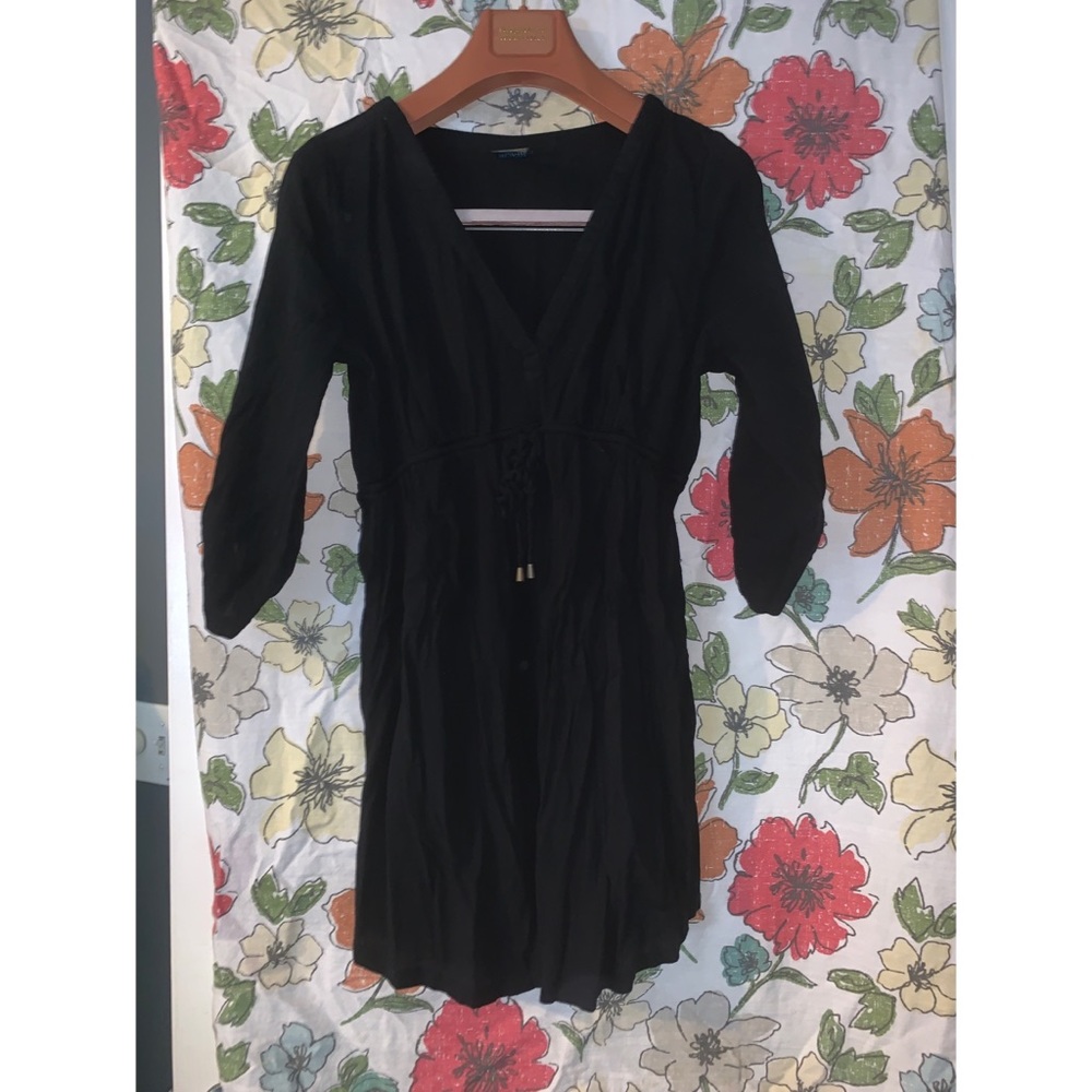 Bump by Motherhood black coverup w/cinched waist